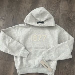 NWT kids essentials fear of god hoodie size 8